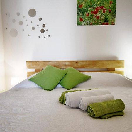 Apartments Novotny Banjol المظهر الخارجي الصورة