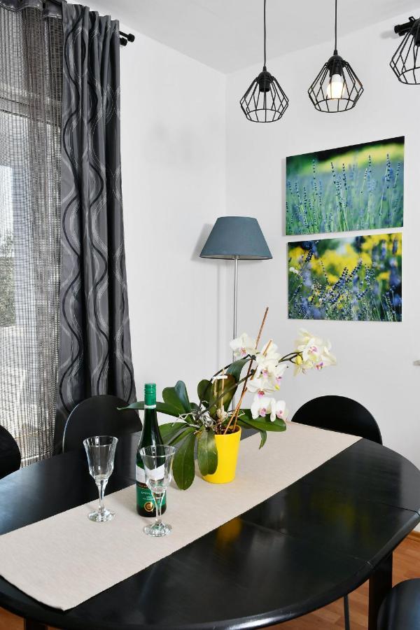 Apartments Novotny Banjol المظهر الخارجي الصورة
